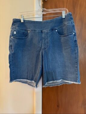 Kim Gravel Blue Denim Women’s Shorts with Frayed Hem